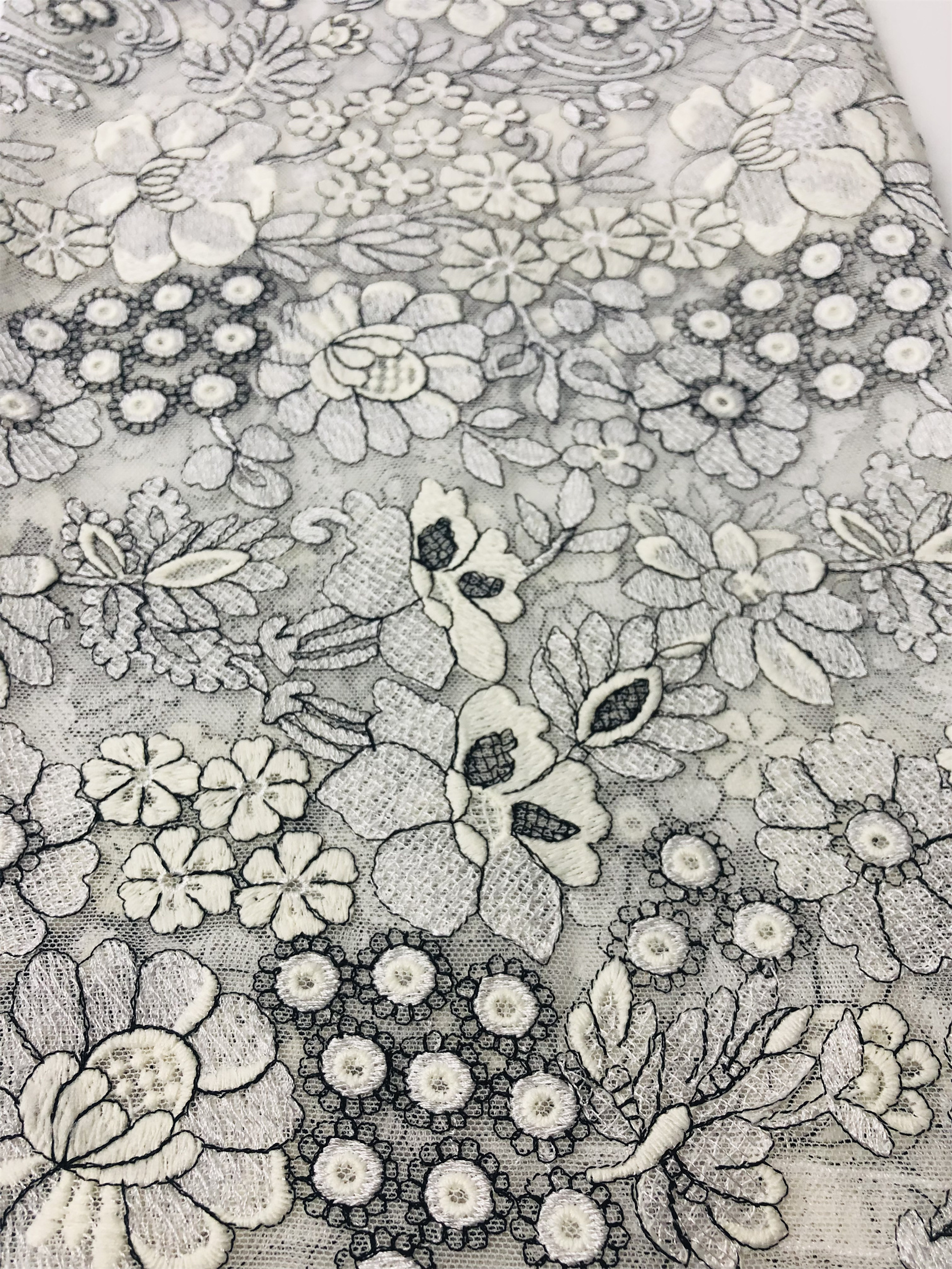 Shaoxing Swiss Voile Lace Fabric Wholesale African Cotton Lace Fabric Floral Nigerian Lace Fabric 2021 For Woman Cloth