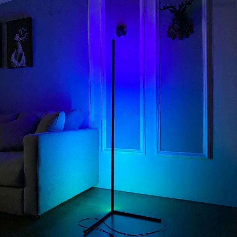 Dropshipping Stock Nordic Shelf Standing Contemporary Smart Modern Tripod Corner LED Floor Lamp RGB