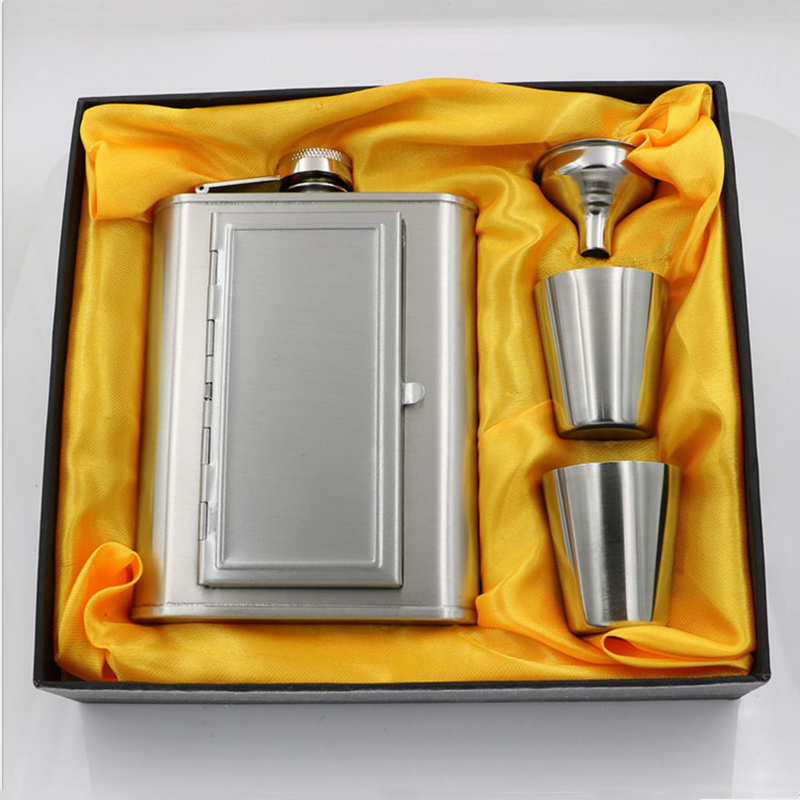 Solhui Creative Stainless Steel 304 Hip Flasks Cigarettes Case PU Leather Whiskey Alcohol Bottle With Funnel Sets Gifts