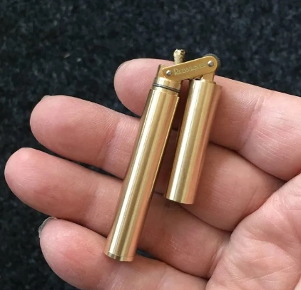 Retro Brass Flint Kerosene Lighter Nunchaku Free Fire Grinding Wheel Gasoline Lighter Metal Cigarette Lighter Gadget For Men