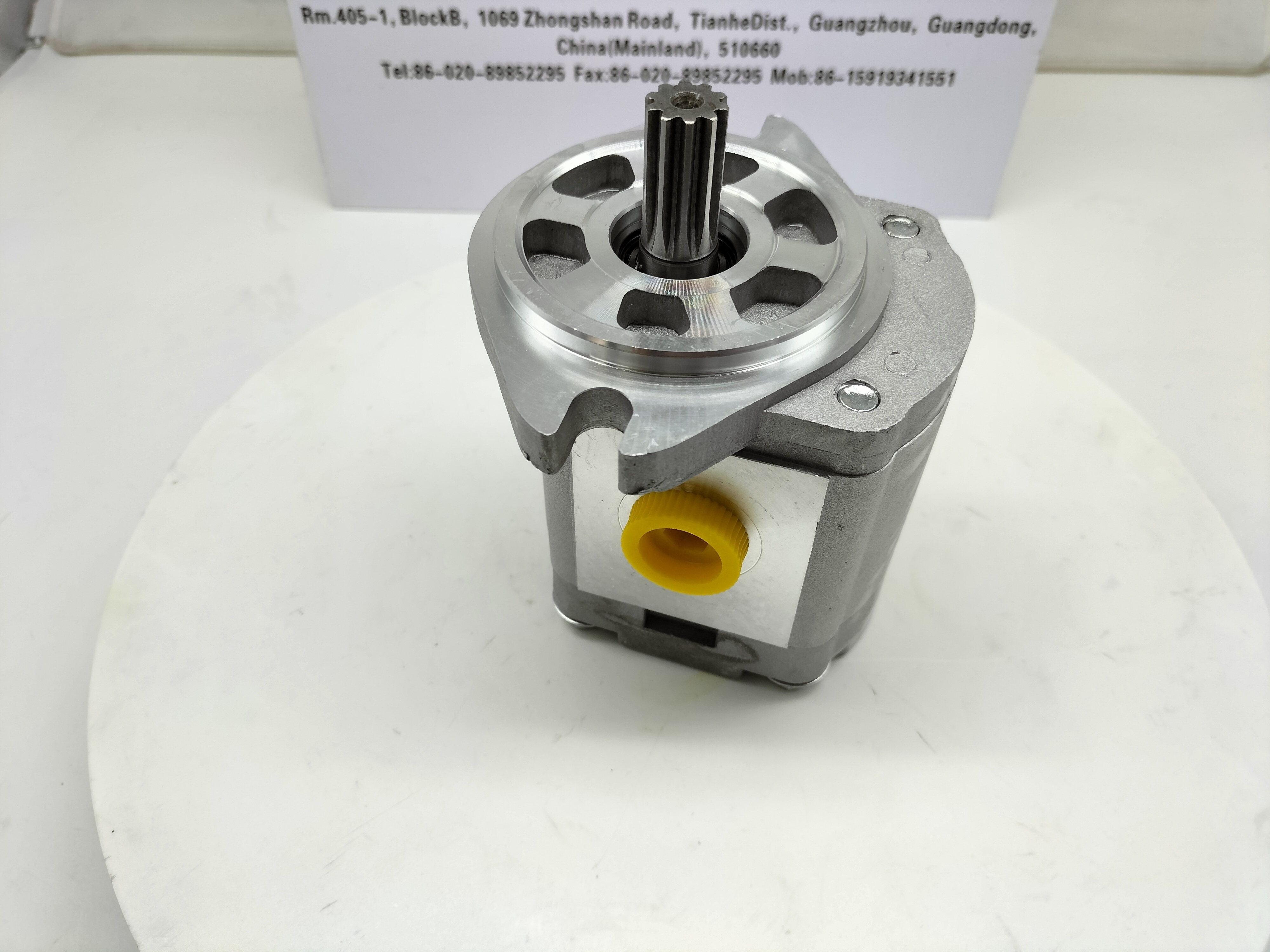 High quality  Excavator parts EX200-3 EX200-5 ZAX200 Hydraulic Transmission Gear Pump HPV102 Pilot Pump 4276918 9218005