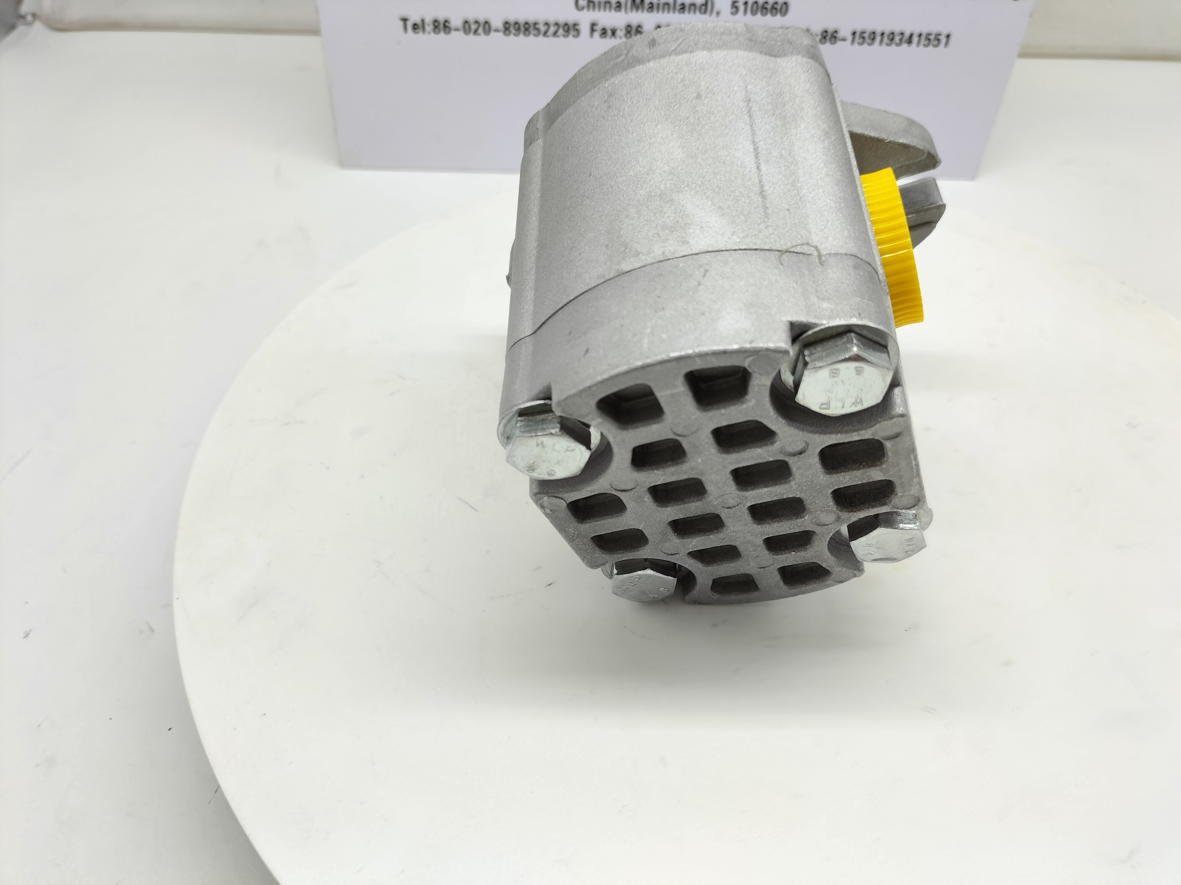 High quality  Excavator parts EX200-3 EX200-5 ZAX200 Hydraulic Transmission Gear Pump HPV102 Pilot Pump 4276918 9218005