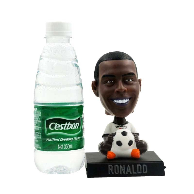 Q version Football fans gifts shake his head dolls neymar toy Messi figure Beckham toy Car decoration