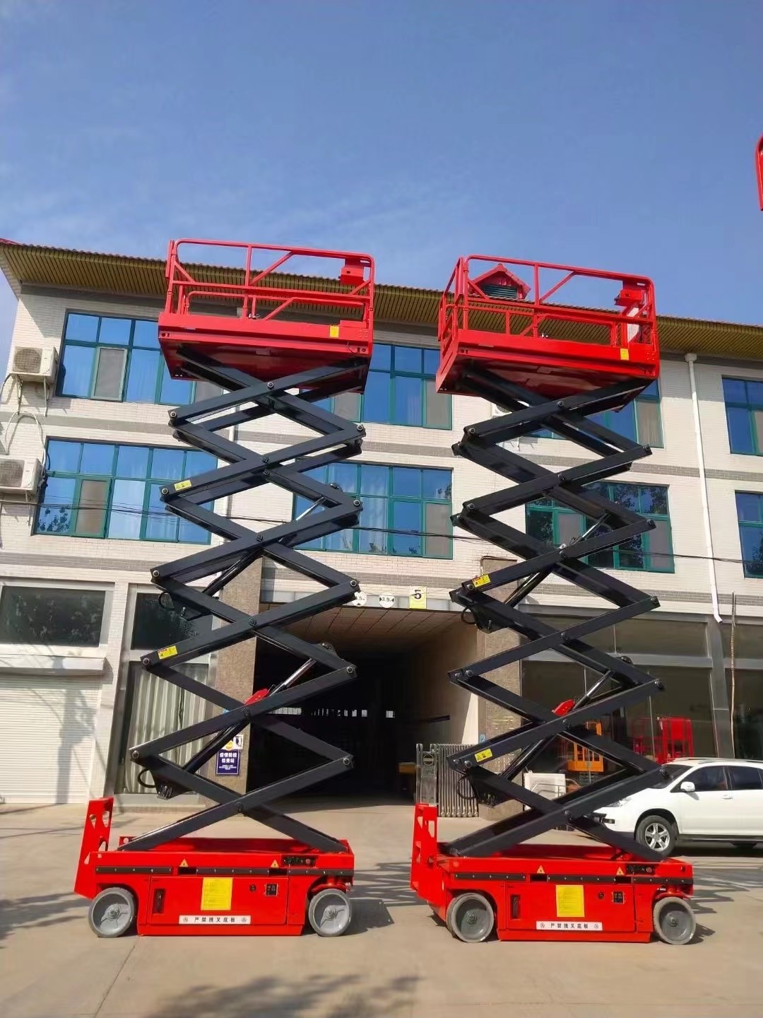 High quality 4-12M Electric Hydraulic Mobile Platform New Currents Scissor Lift Electric Lifting Scaffold Lift