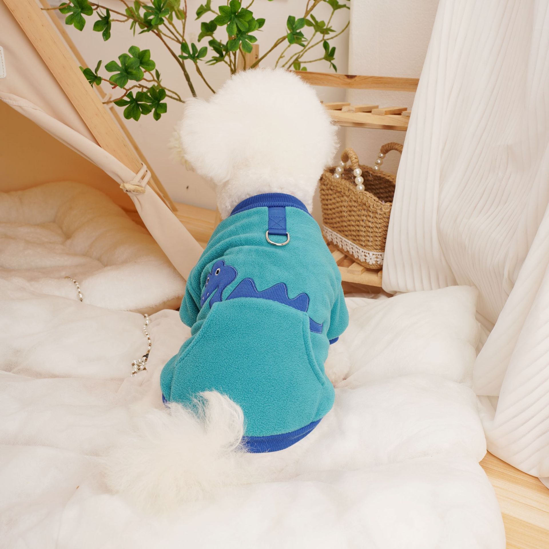 songshantoys Hot Sale Cat pet luxury dog clothes Cute dinosaur pattern winter new thick clothes for small dog