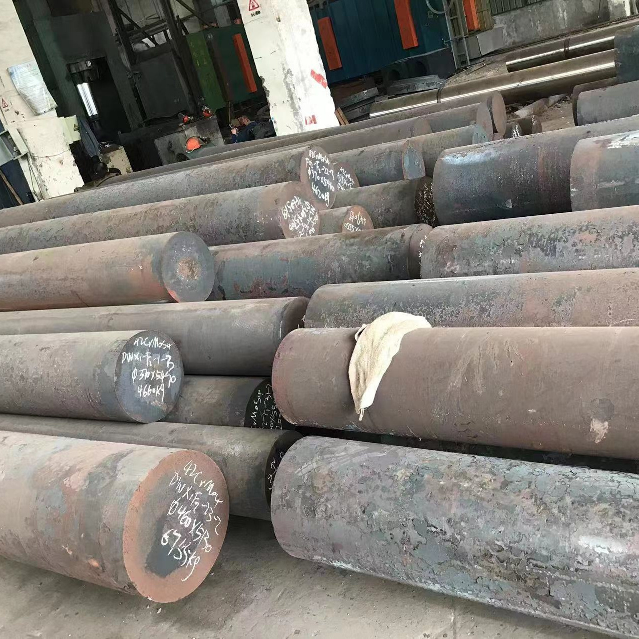 Mold Tool Steel Price Per Kg AISI 4140 4130 4320 4340 Black Bright Alloy Steel Round Bar Rod