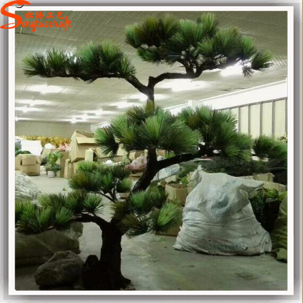 Guangzhou factory large life size make artificial pine branches prices pine trees for sale