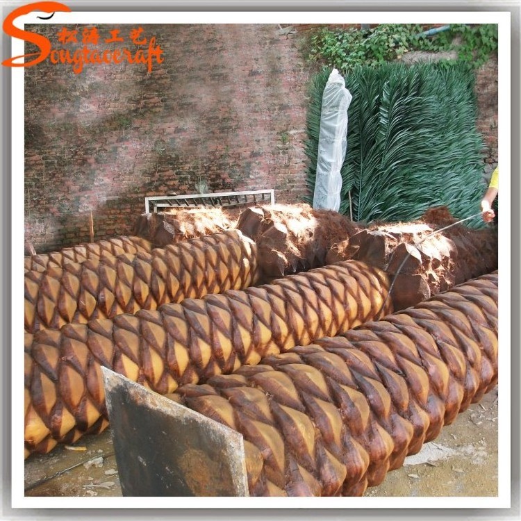 Plastic palm tree bark artificial tree trunk for sale