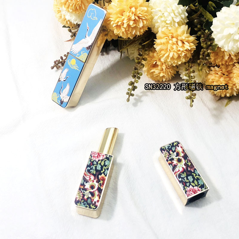 Wholesales aluminum square lipstick tube  custom magnet empty  lipstick case