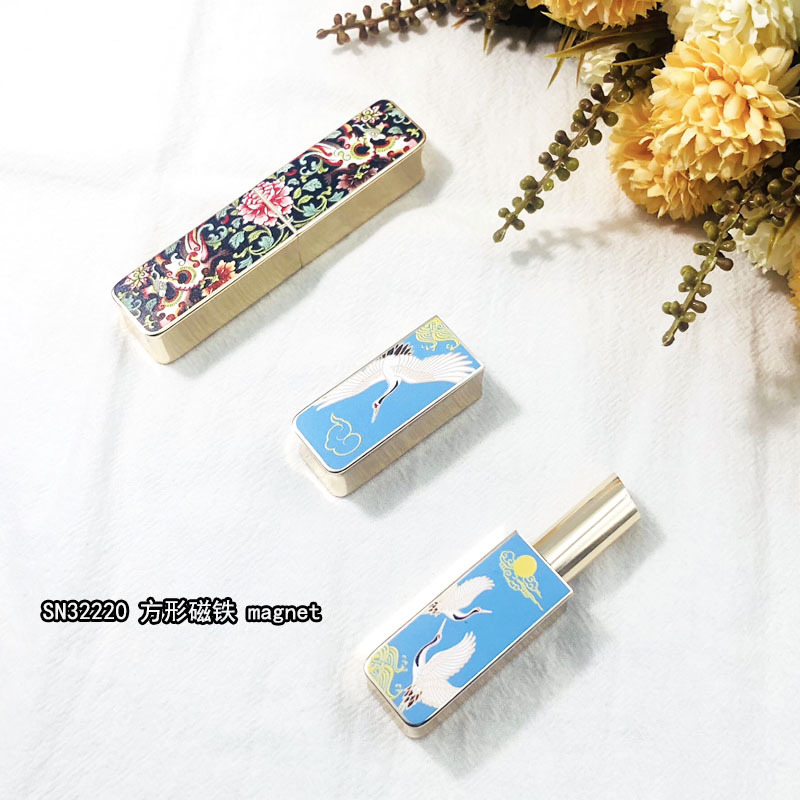 Wholesales aluminum square lipstick tube  custom magnet empty  lipstick case