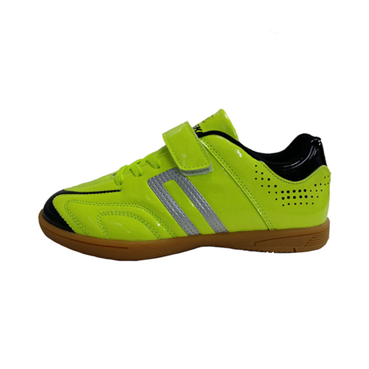 College student soccer club sport futsal shoes, breathable futsal shoes 2021, futsal shoes artificial grass