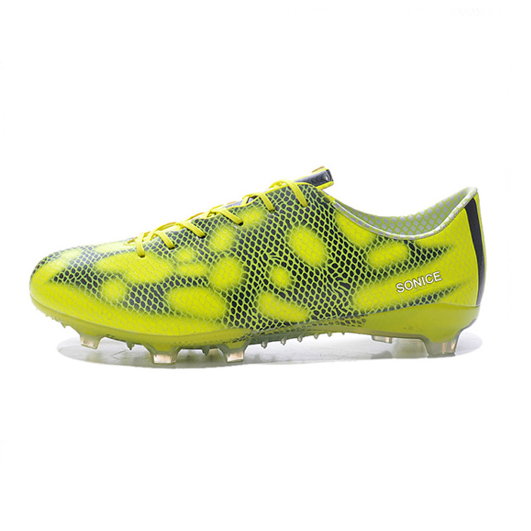 Breathable FG soccer cleats, artificial grass football boots, outdoor training soccer shoes