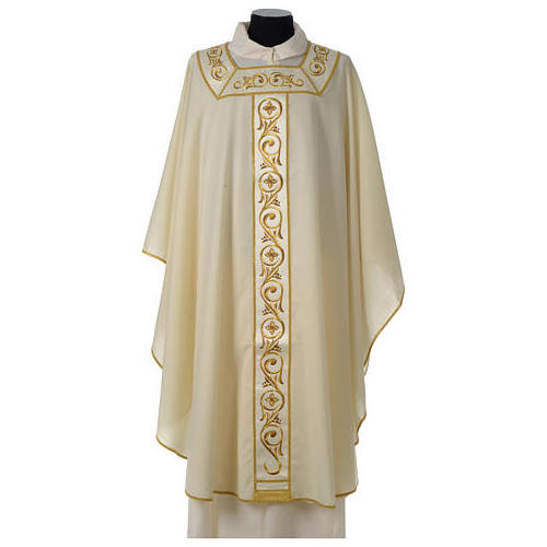 2023 catholic chasuble in quality polyester and machine embroidered stole