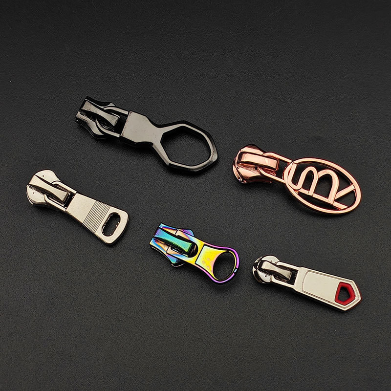 High Grade Hardware Metal Made Zipper Puller Custom Engraved Logo Gold Metal Zipper Pull for bag clothing