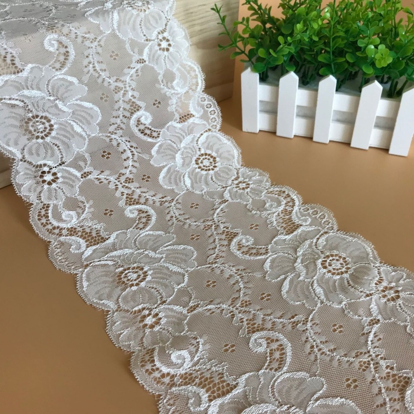 Factory wholesale lace nylon elastic lace 18cm wide hollow lace skirt swing women's underwear clothing accessories