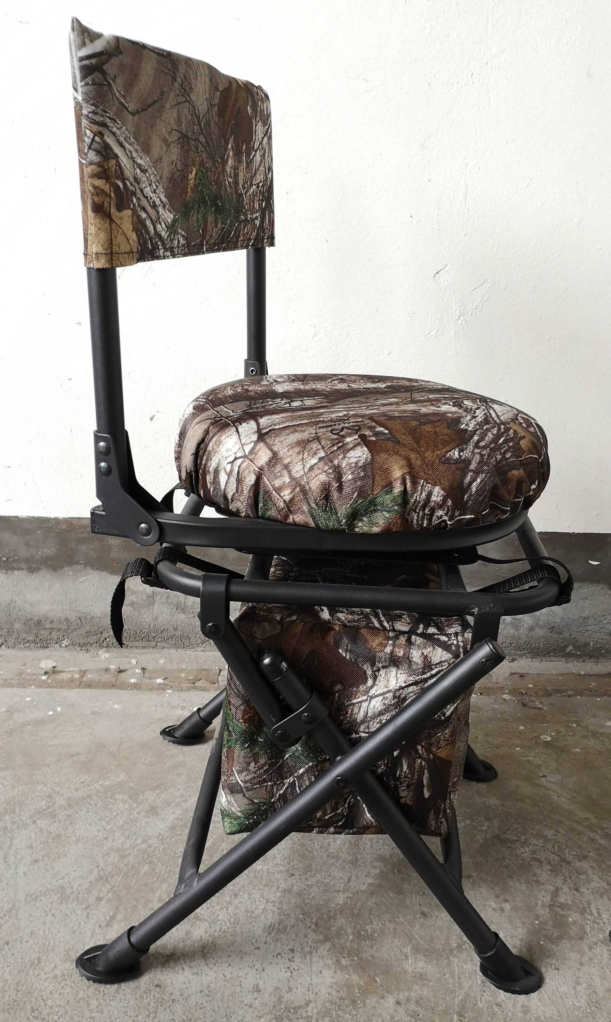 padded foldable swivel hunting chair with gear bag