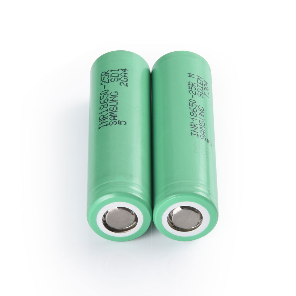 SAM SDI INR18650-25R M 18650 battery, 3.7V 2500mAh Li-ion 15A 7.5C - 1 Count