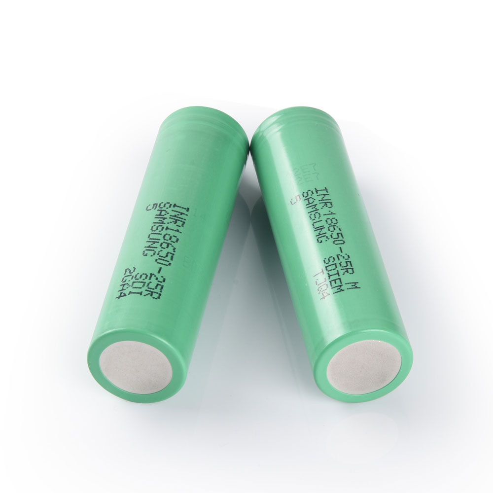 SAM SDI INR18650-25R M 18650 battery, 3.7V 2500mAh Li-ion 15A 7.5C - 1 Count