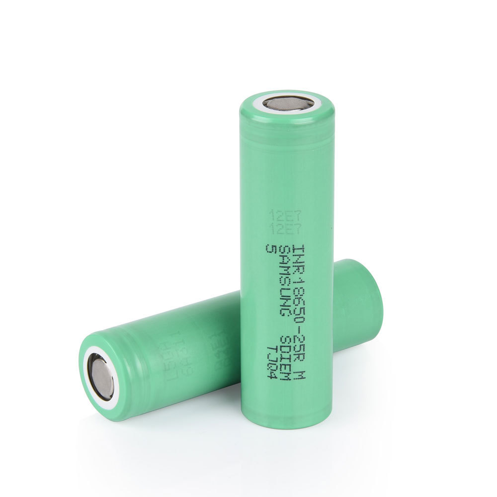 SAM SDI INR18650-25R M 18650 battery, 3.7V 2500mAh Li-ion 15A 7.5C - 1 Count