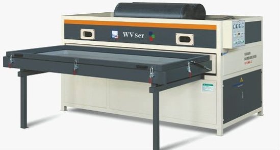 Vacuum Press Machine PVC Film Vacuum Membrane Press Laminating Machine For MDF Doors With Single Table