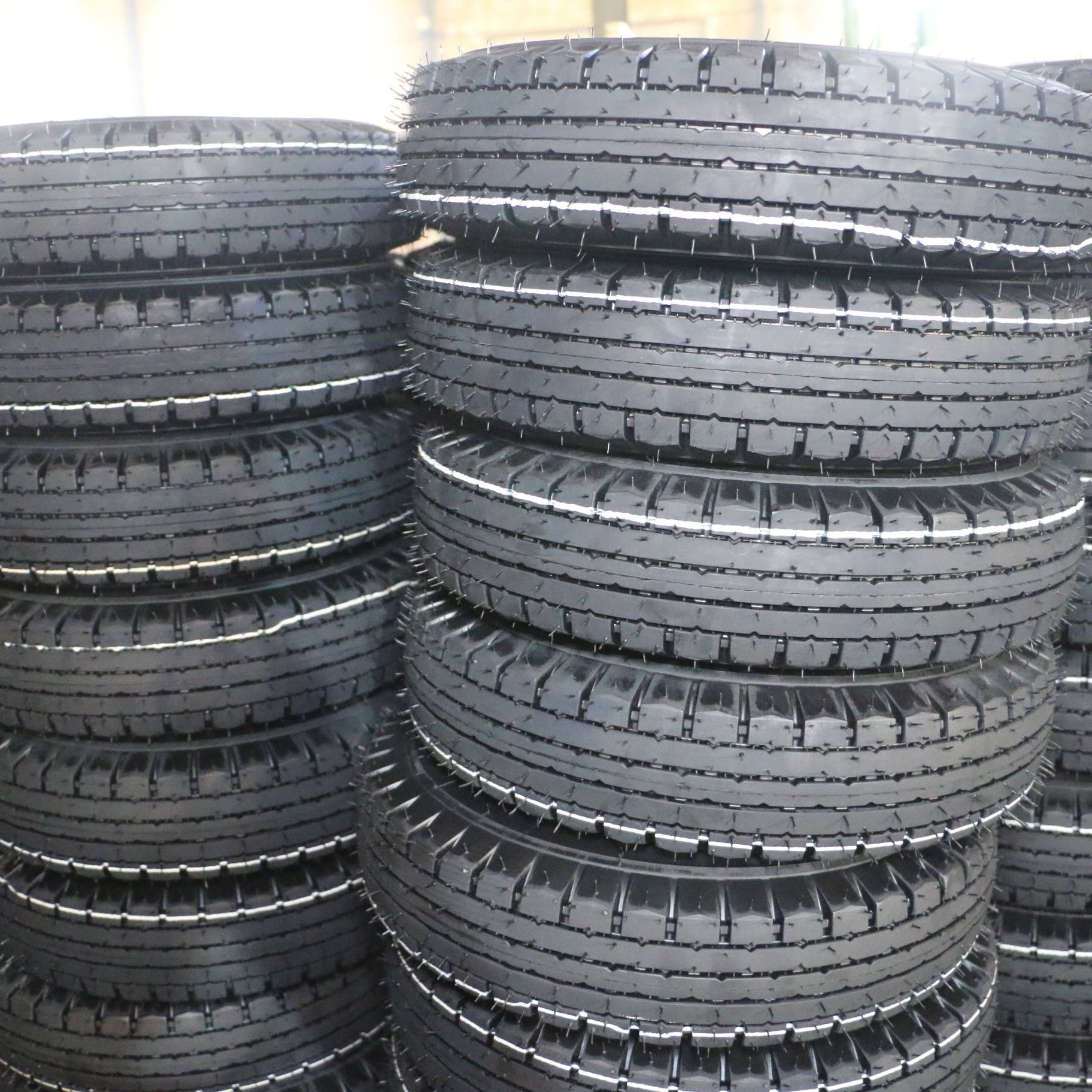 Tuk tuk tyres 400-8 sosoon brand SY-190 motot cycle tyres 8PR tires and tube