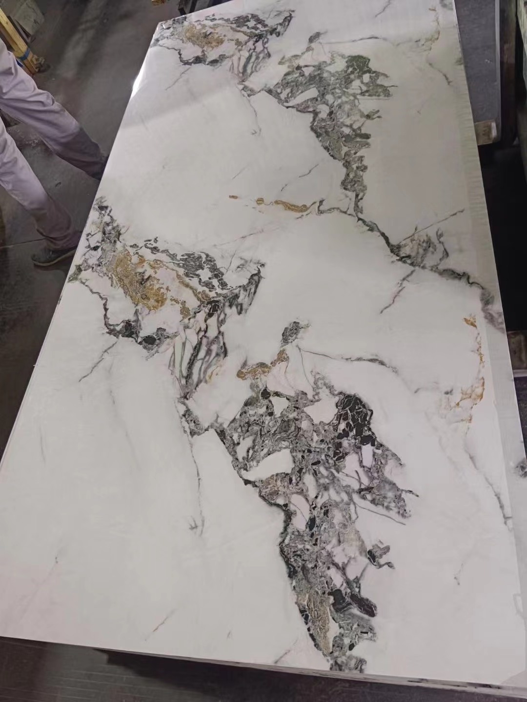 Soteng Wholesale price1220*2900*2mm PVC mirror sheet  pvc  UV marble sheet indoor alternative marble wallpaper