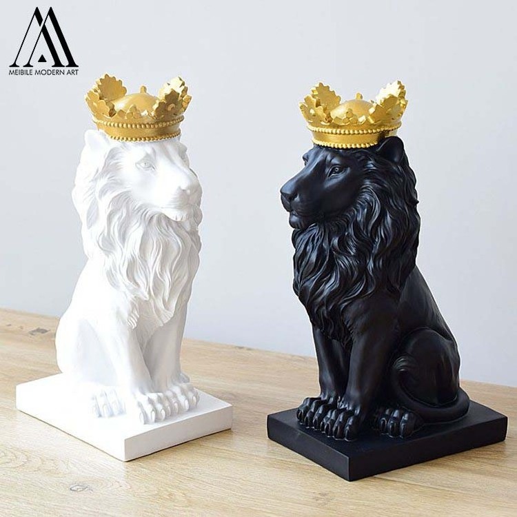 Art Lion Statue Home Decor Crown Lion King Decoration Figurine Souvenirs Mini White Resin Lion Decor