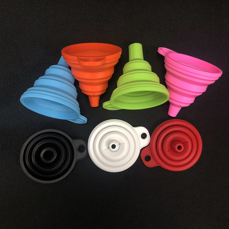 15g Small Foldable Drinking Mini Collapsible Silicone Funnel for Food Liquid Power