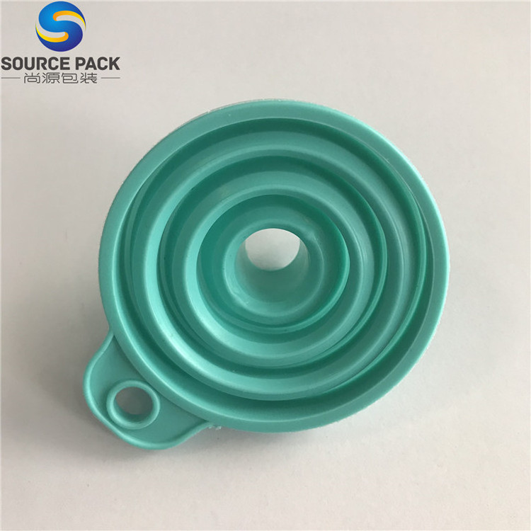 15g Small Foldable Drinking Mini Collapsible Silicone Funnel for Food Liquid Power