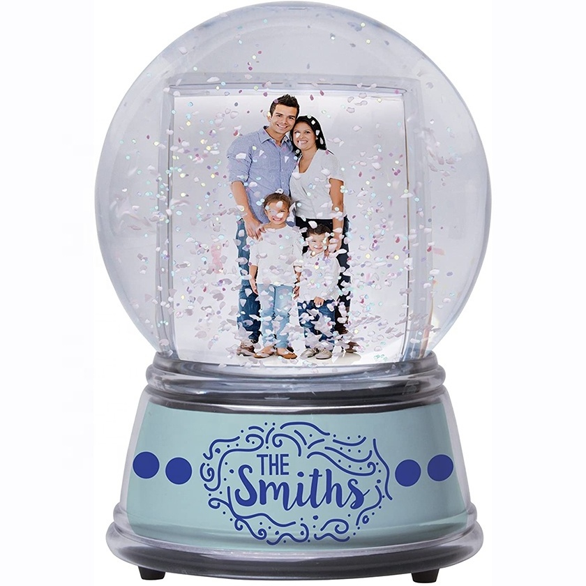 You Can Create Your Own Photo Snow Globe