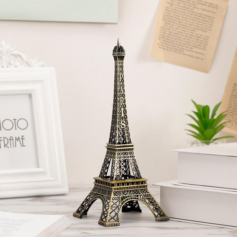 Hot-selling Retro Various Size French Travel Souvenirs Crafts 3d Metal Eiffel Tower for Desk Decoration Custom Logo Iron Model