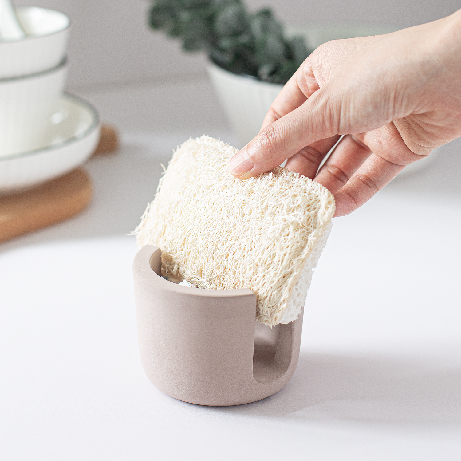 Anti-bacterial ceramic sponge rack absorbent eco-friendly diatomite sponge holder