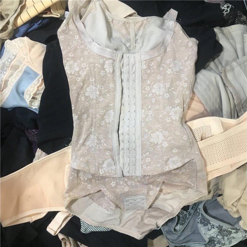 Wholesale bras and girdle used clothing in bales sale in Wenzhou factory