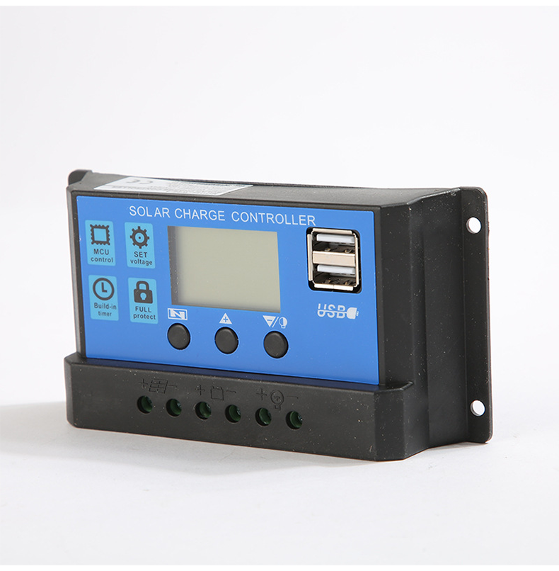 PWM Wholesale Price Solar Charge Controller 12V/24V 10A Solar Panel PWM Charging with Dual USD Digital Display