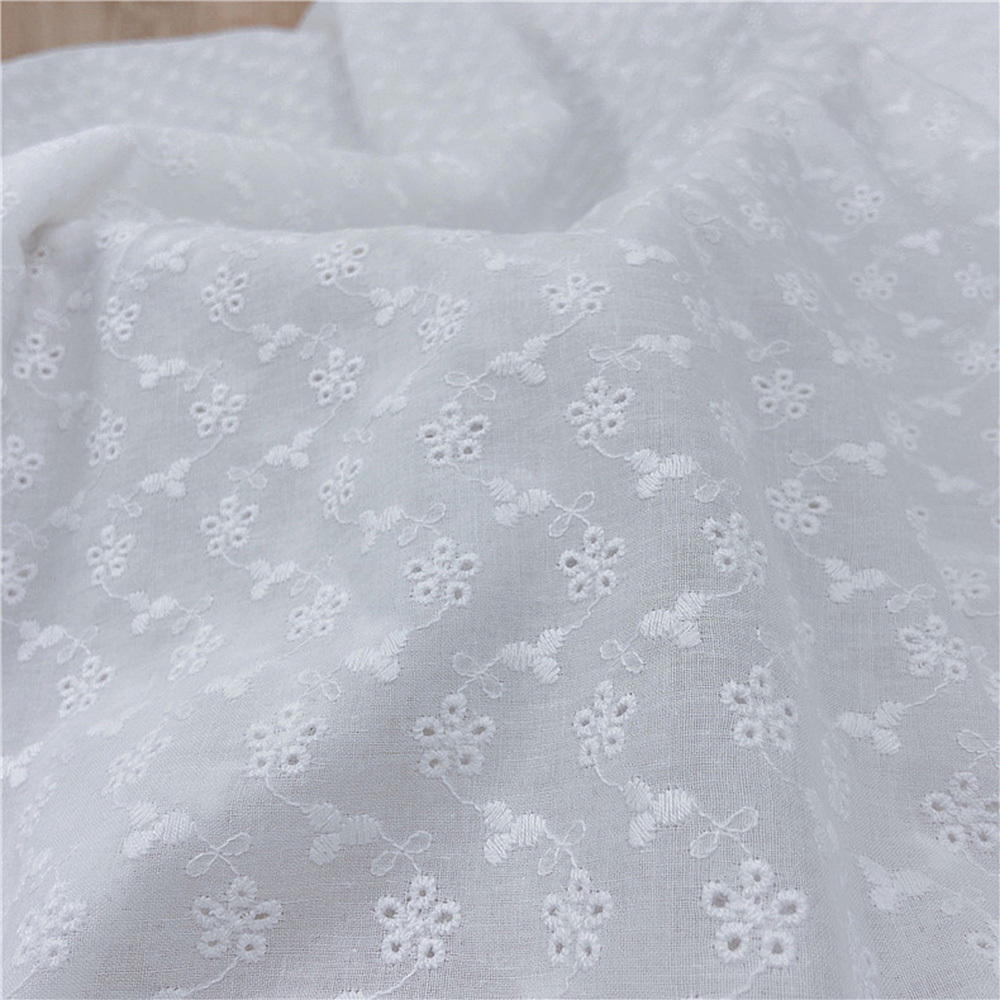 China High Quality Custom Water Soluble Lace 100% Cotton Eyelet Fabric  Embroidered Cloth Cotton Embroidery Fabric For Dress