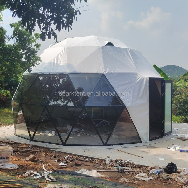 Black Frame 6m Diameter Glass Dome House Glamping Glass Dome Tent with Bathroom