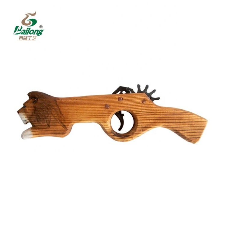 CE standard rubber bands shooting hand carved animal shape kids toy wooden gun