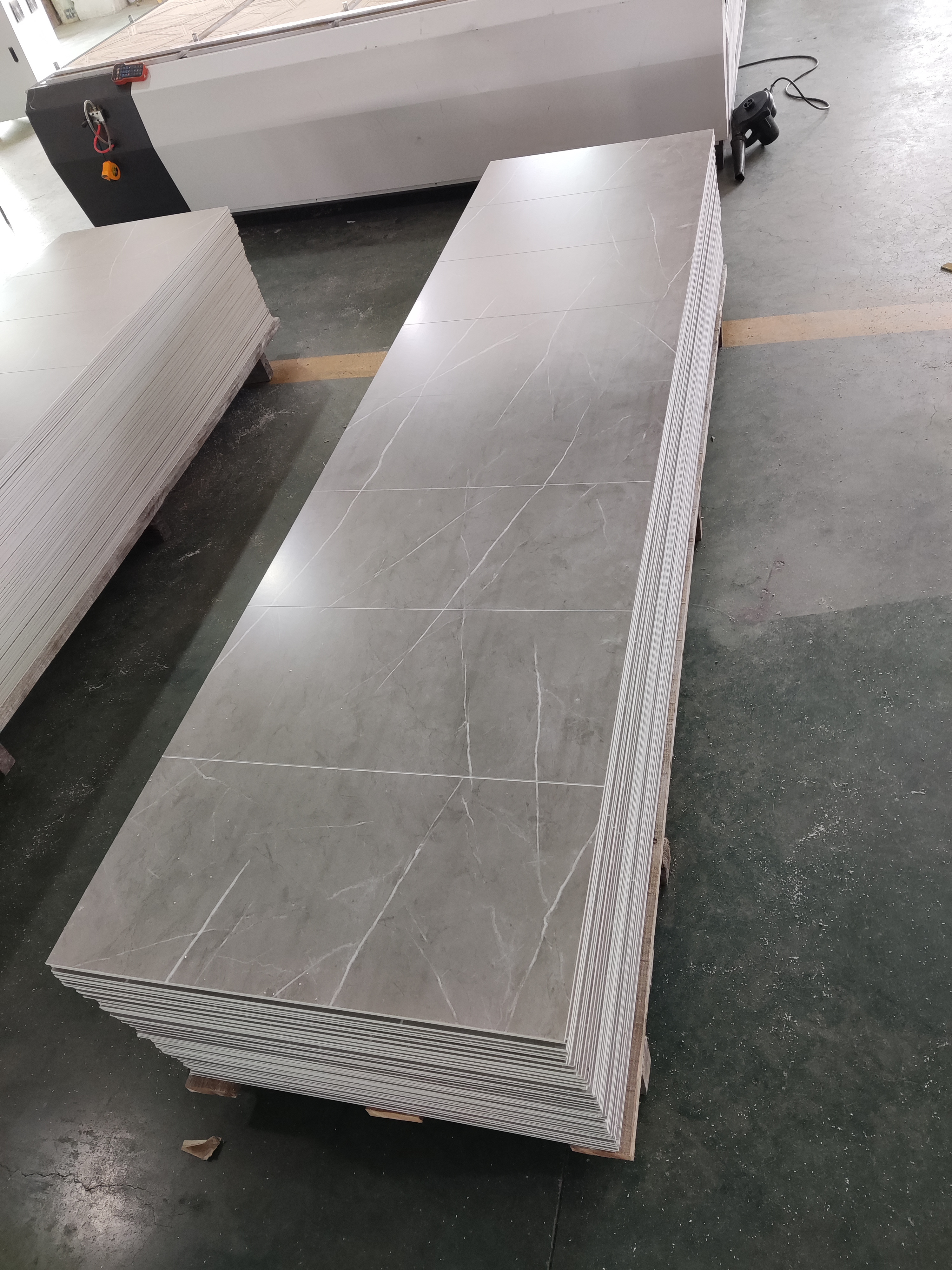 Sample Free 4mm 5mm Waterproof  anti scratch pvc plastic stone marble design SPC wall tile