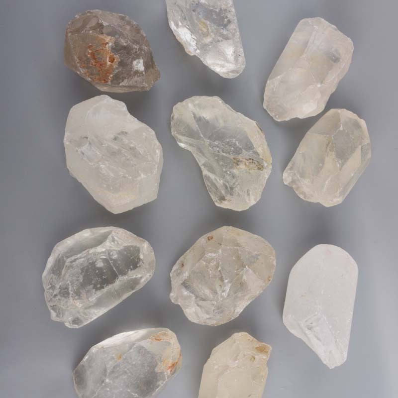 Wholesale Mineral Specimen Natural Raw  Rough clear quartz Crystals Healing Stones