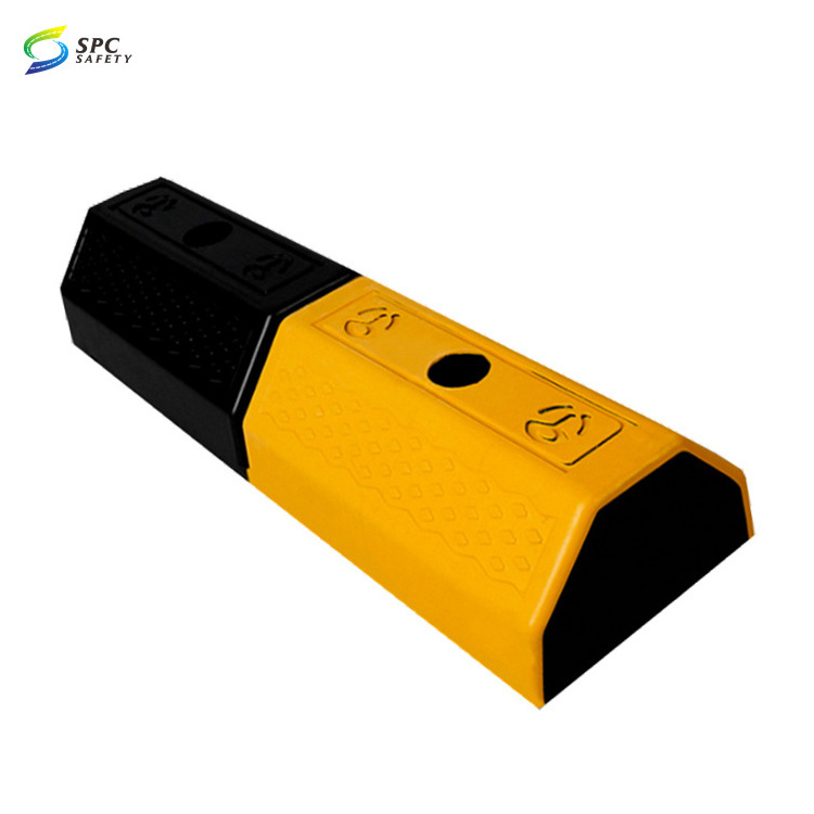 Wholesale garage driveway parking area vehicle park safety plastic Rubber parking Car tire wheel stopper Parking curb blocks