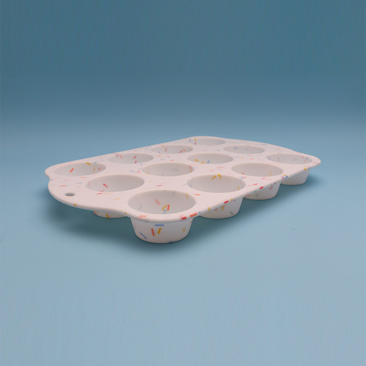 12 Cavity Silicone Muffin Pan Cupcake Pan Non - Stick Silicone Mold cupcake pan Food Grade Egg Muffin Tin