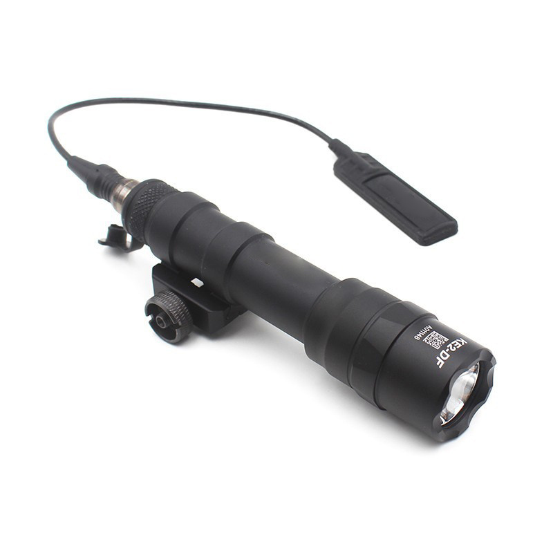 M600DF Tactical Flashlight Dual Fuel 1500 lumens LED Light With M75 Thumbscrew Mount UE07 Remote Switch Assembly