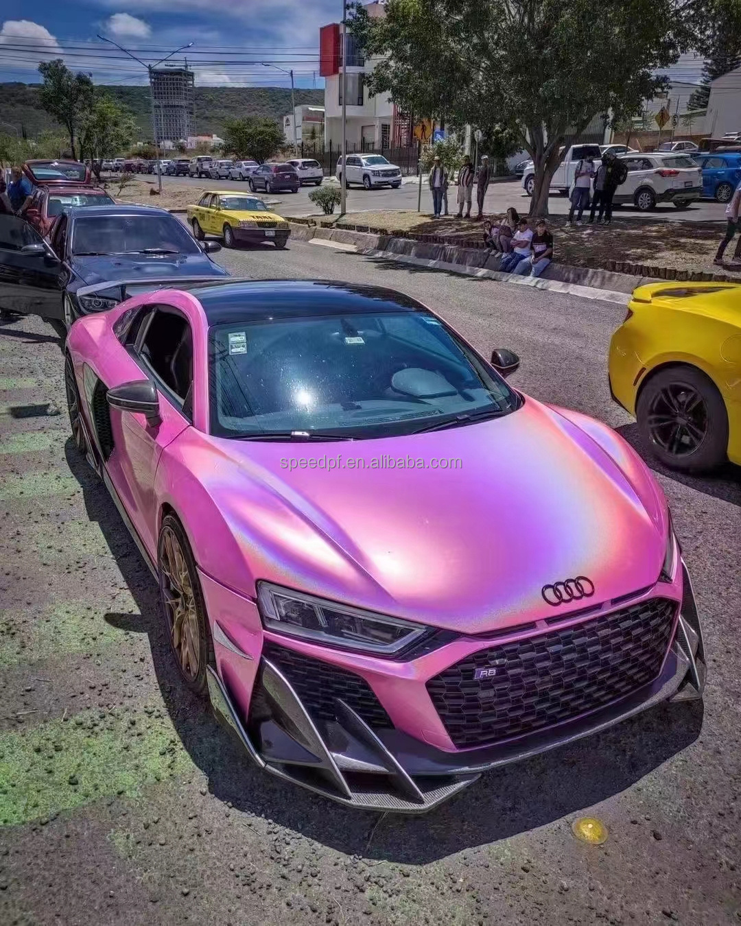 Gloss Holographic Laser Car Vinyl Wrap Metallic Pink Wrapping Film with Air Release Technology Self-Adhesive Decal Stickers