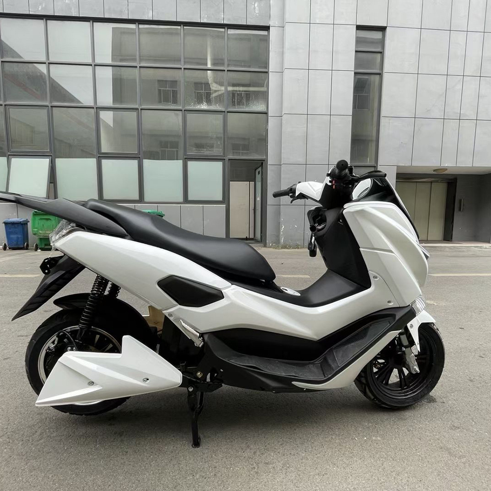 2022 New Design 3000W Powerful Central Moto with EEC Certificate E-Scooter Large Capacity 72V60ah Lithium Battery moto electriqu