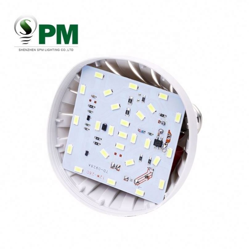 Factory Wholesale 180 beam Plastic battery backup led emergency light