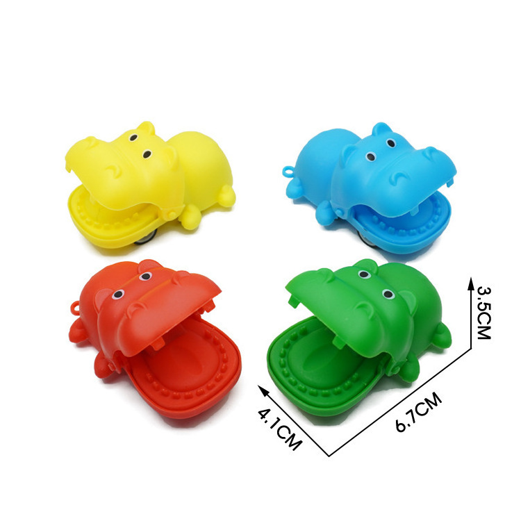 Children's hippopotamus mouth toy press and bite finger mini cartoon gashapon small toy