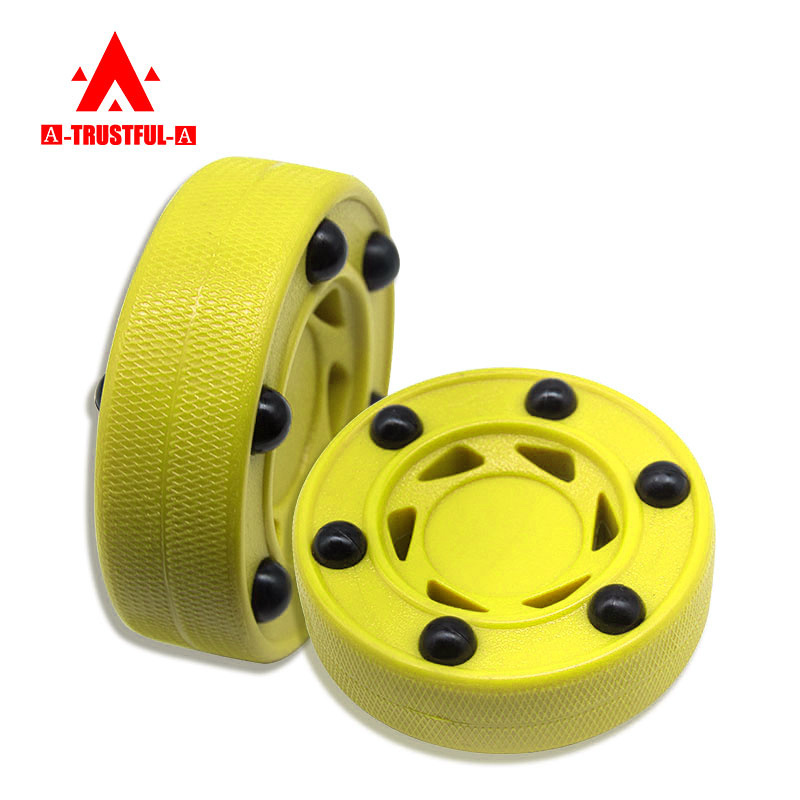 Wholesale street small roller skate custom land rubber hockey puck