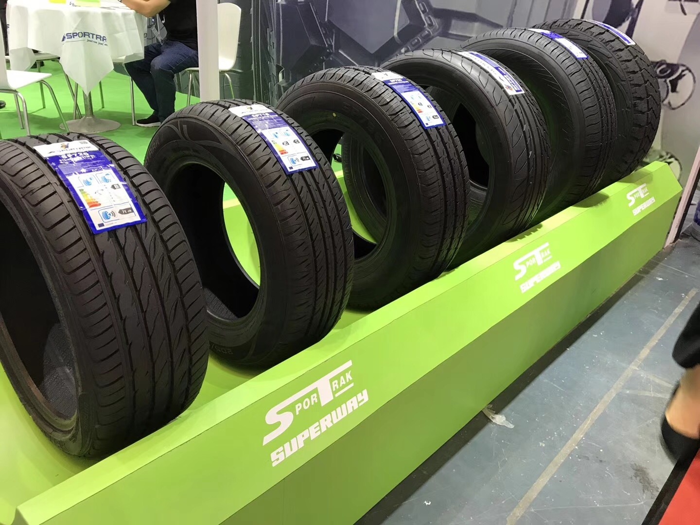 Sportrak Superway brand tyre 255 40 19 255/40ZR19 255/35R18 255/35R19 255/50R19 auto tire second hand tyres