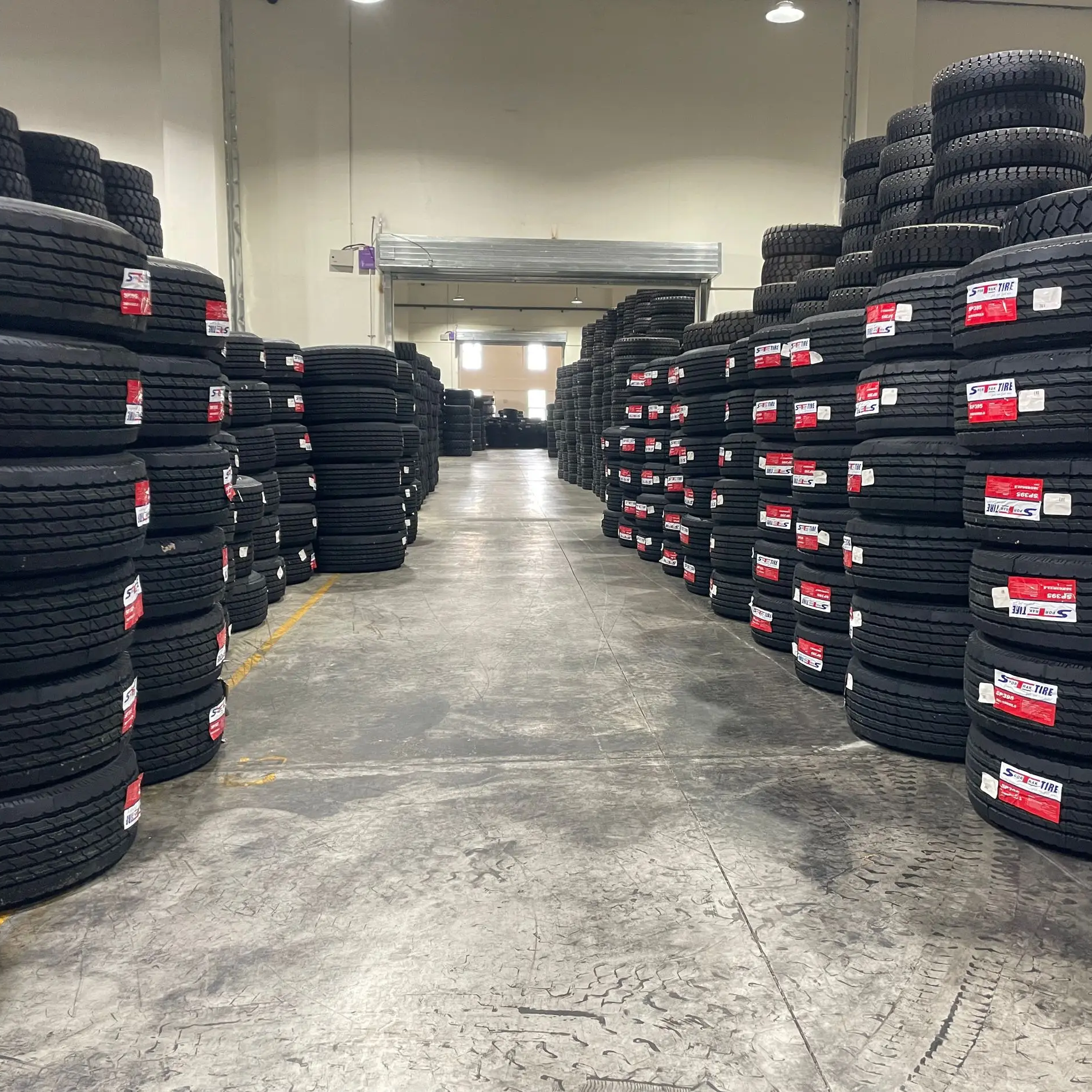 Great quality heavy radial truck tire 385 65 22.5 1200r24 900-20 295 80 r 22 5 315/80R22.5  Radial Truck Tire