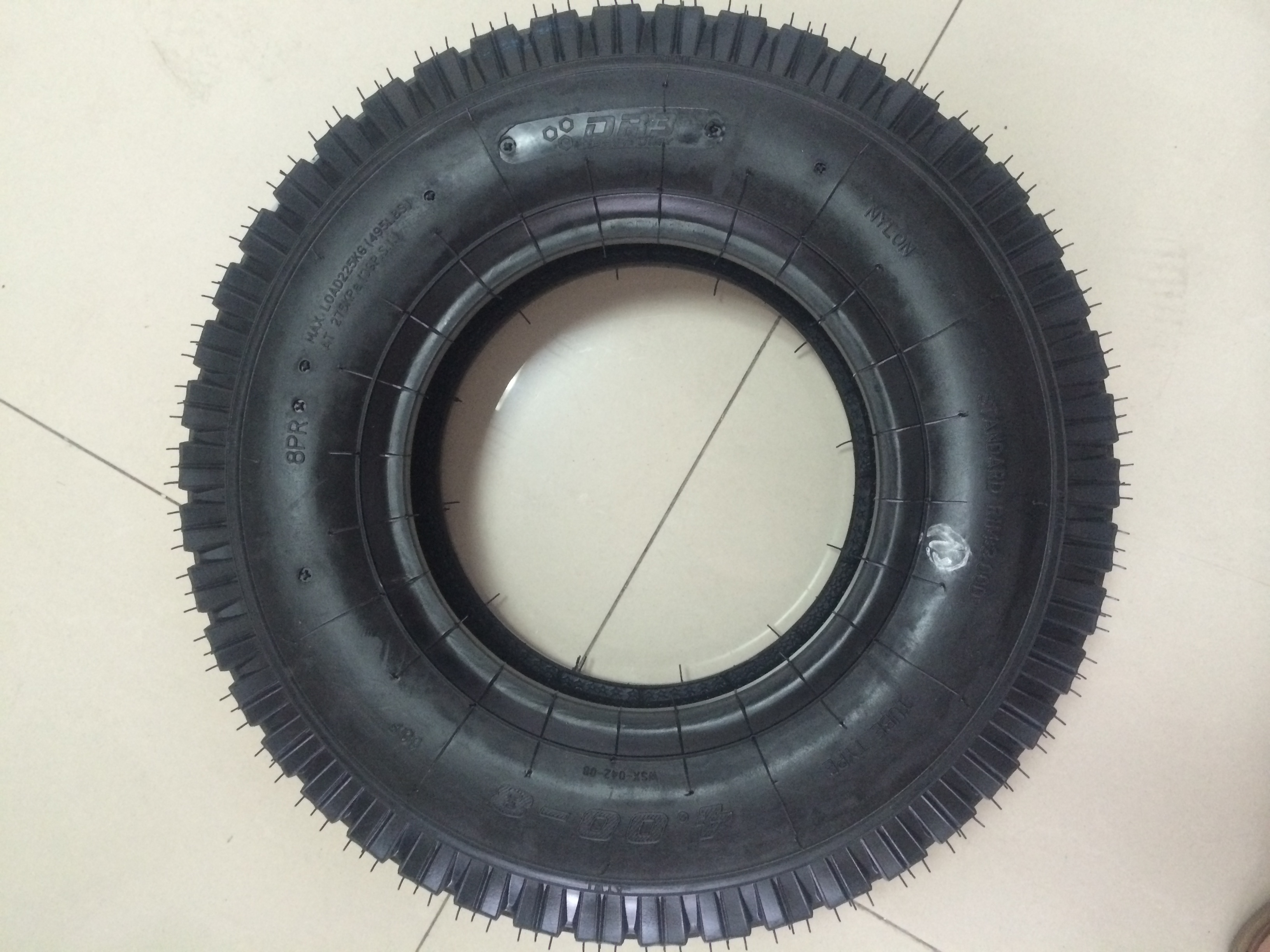 SUPERWAY SPORTRAK brand tire motorcycle tyre 4.00-8, 4.00-8 bajaj tricycle tire 3.00-10, 3.50-10, 4.50-10, 3.00-12, 3.50-12